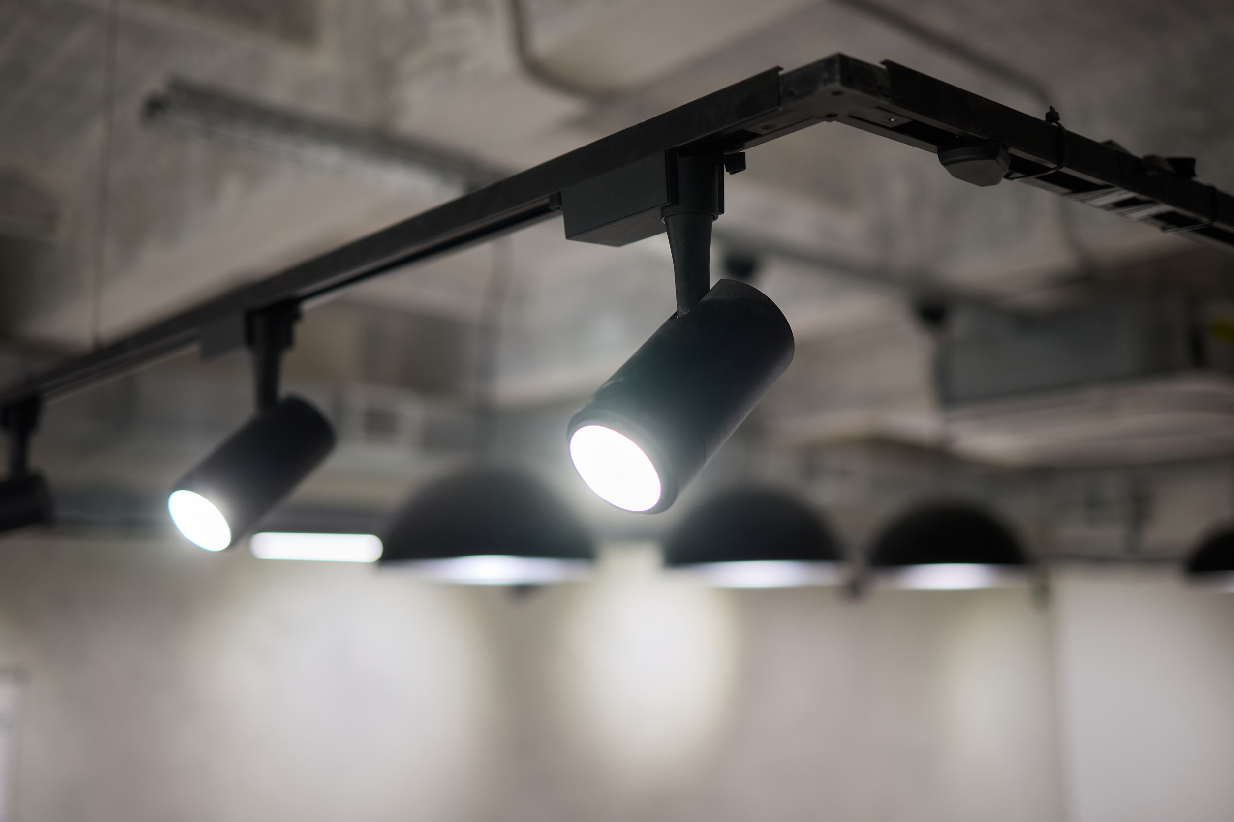 Modern Track Lighting in Contemporary Interior Design Enhancing Spaces with Style and Warmth